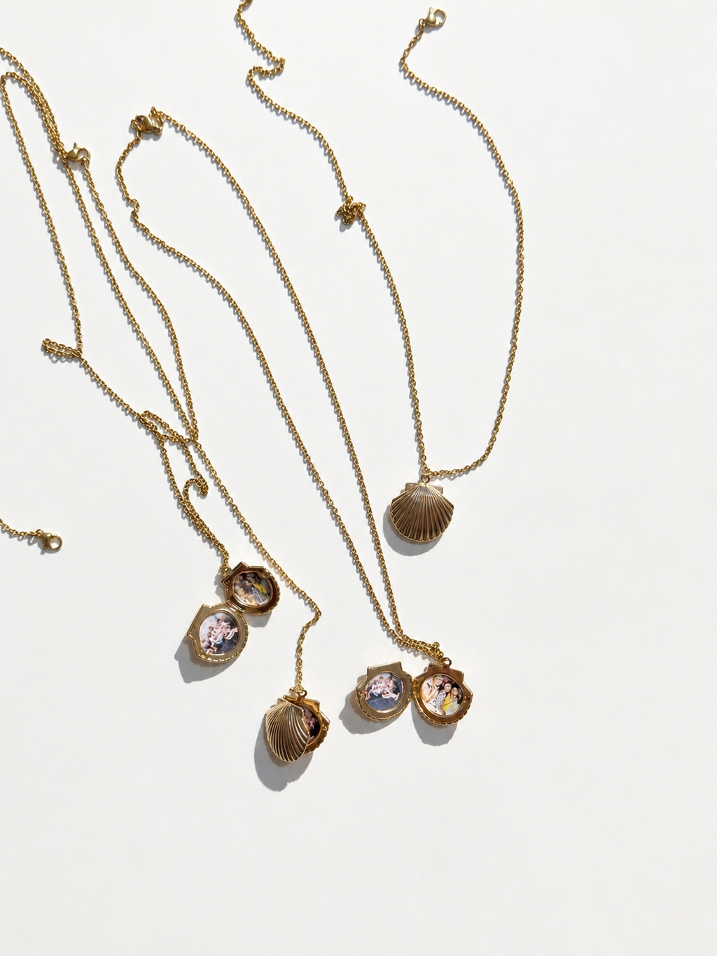 Katerini Mou Adjustable Shell Locket Necklace