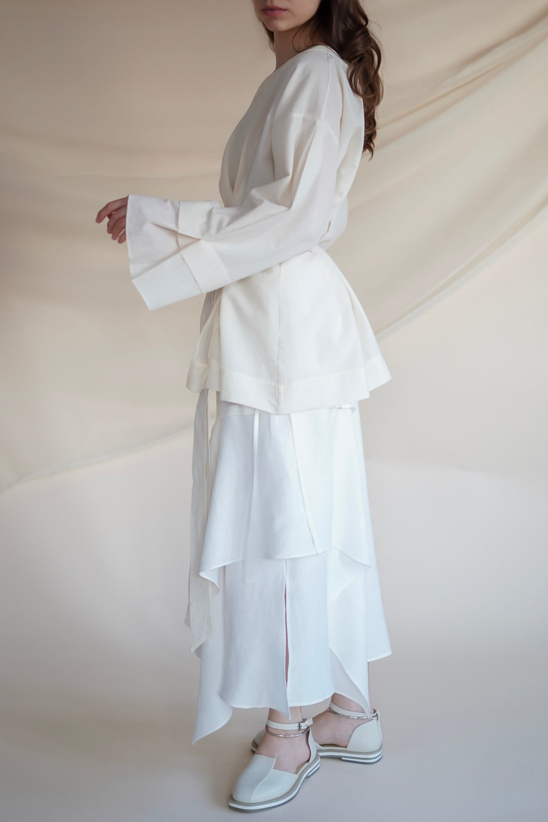 White Organic Cotton Wrap Blouse – Artisanal Kimono Poetic Alb