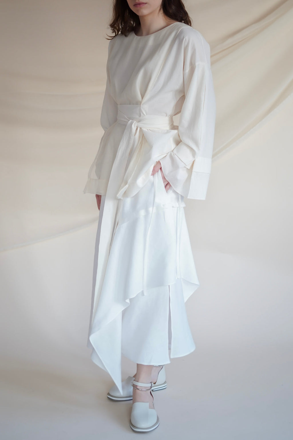 White Organic Cotton Wrap Blouse – Artisanal Kimono Poetic Alb