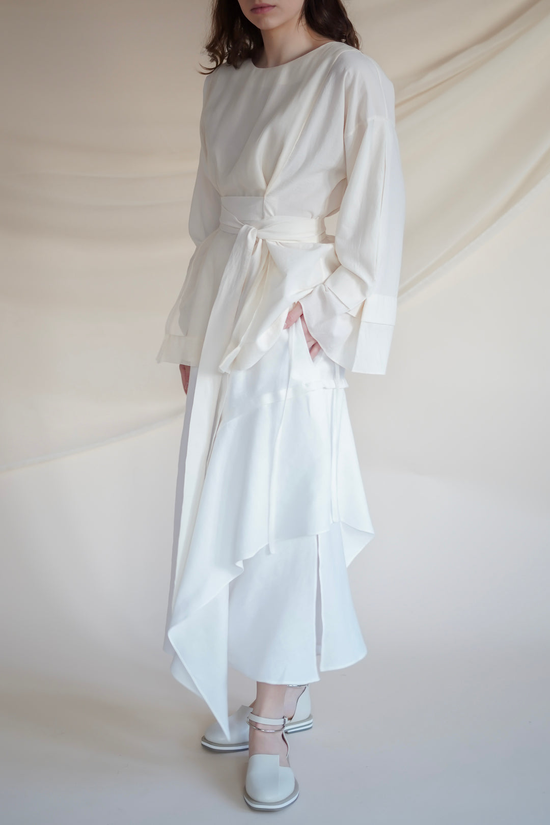 White Organic Cotton Wrap Blouse – Artisanal Kimono Poetic Alb