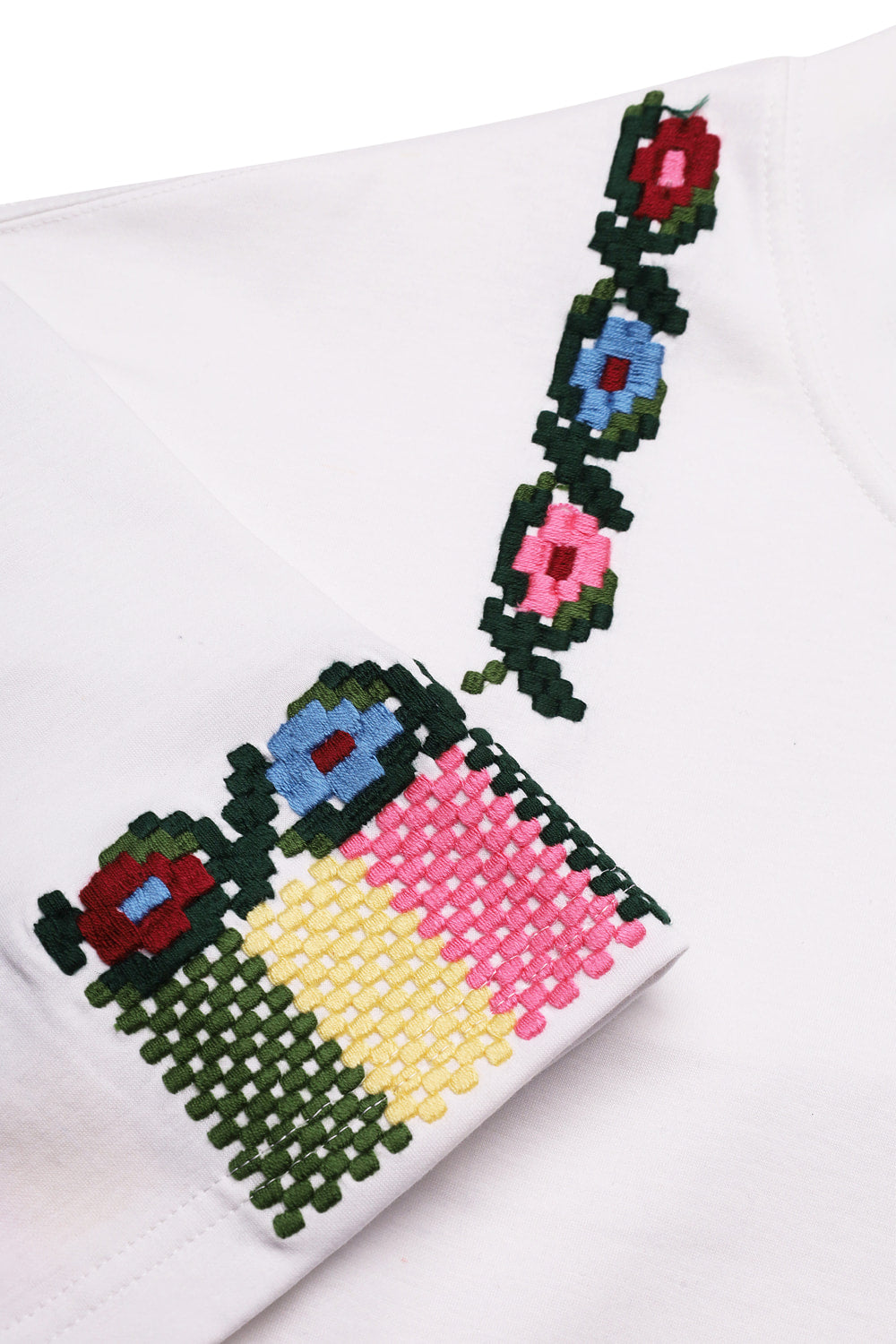 Embroidered cotton T-shirt in white