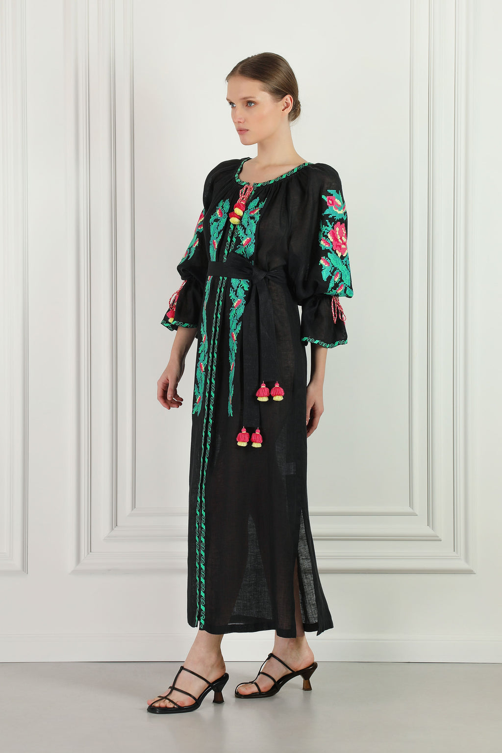 Oversized Floral Hand Embroidered Linen Beach Tunic