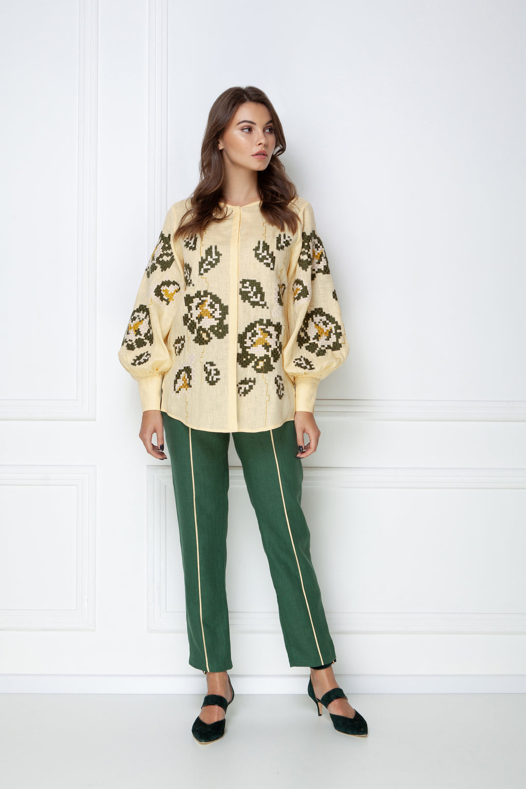 Mira High-Waist Linen Trousers — Bottle Green