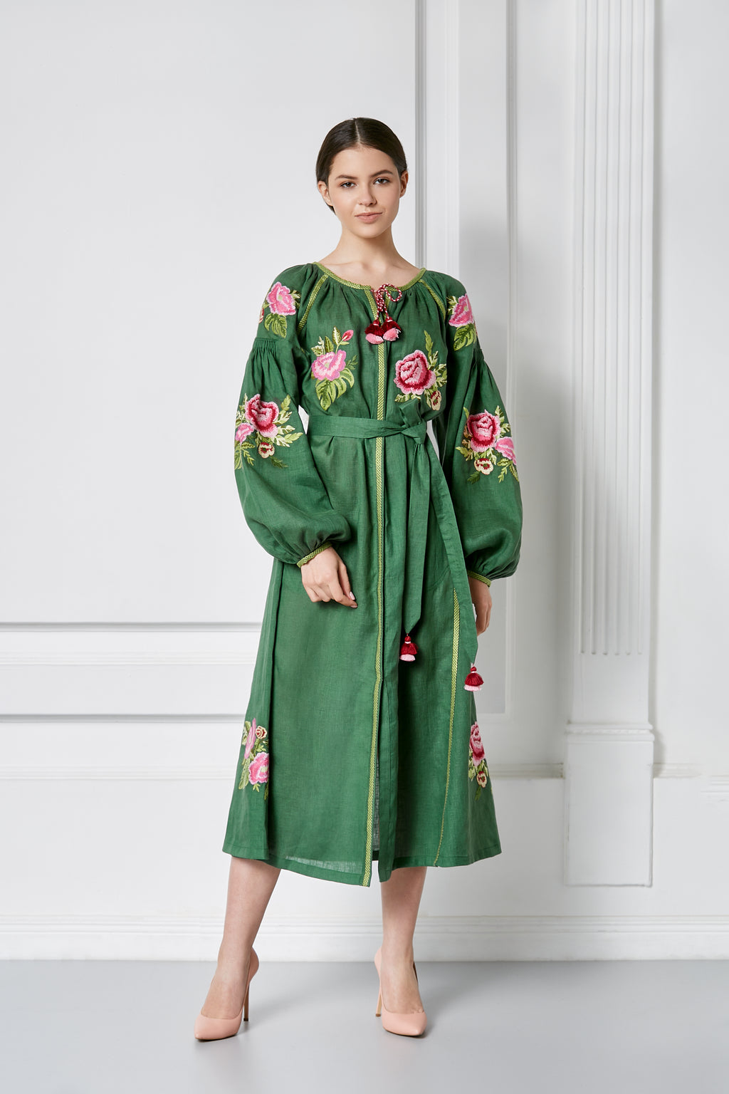 Embroidered floral dress Flora