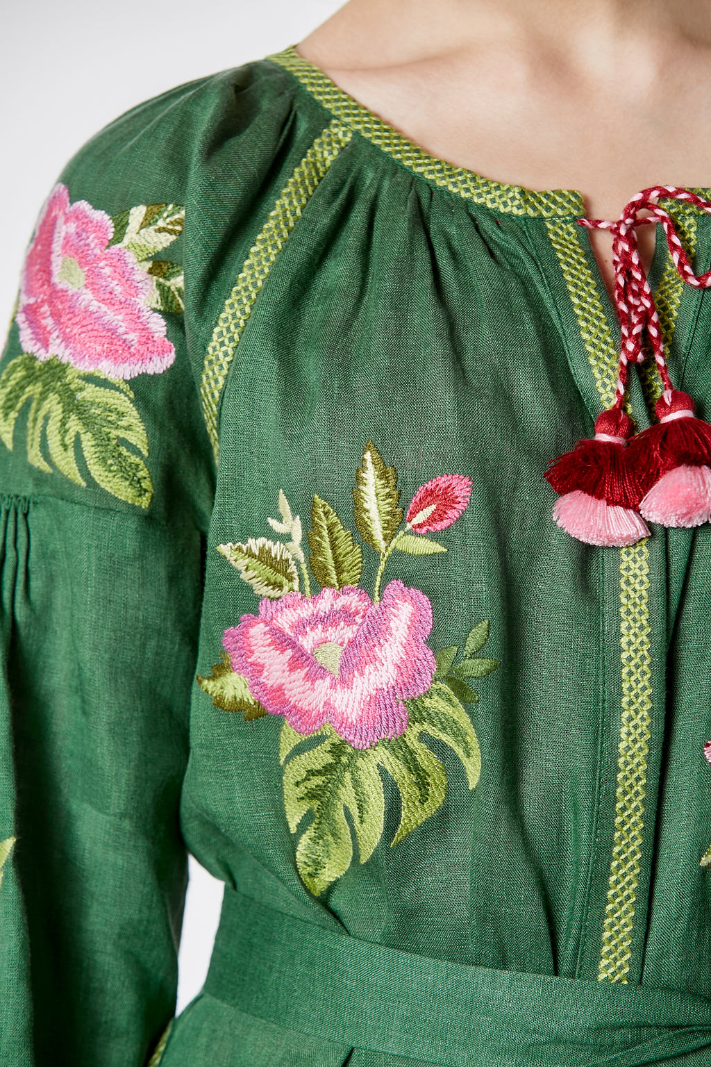 Embroidered floral dress Flora