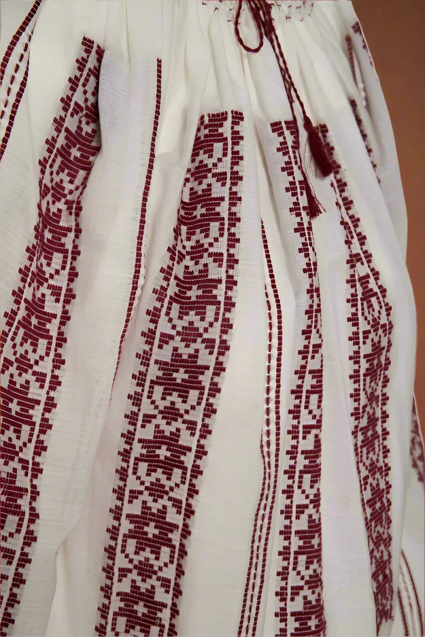 Blouse Roumaine Shop - Romanian Woven Blouse in Brown Embroidery