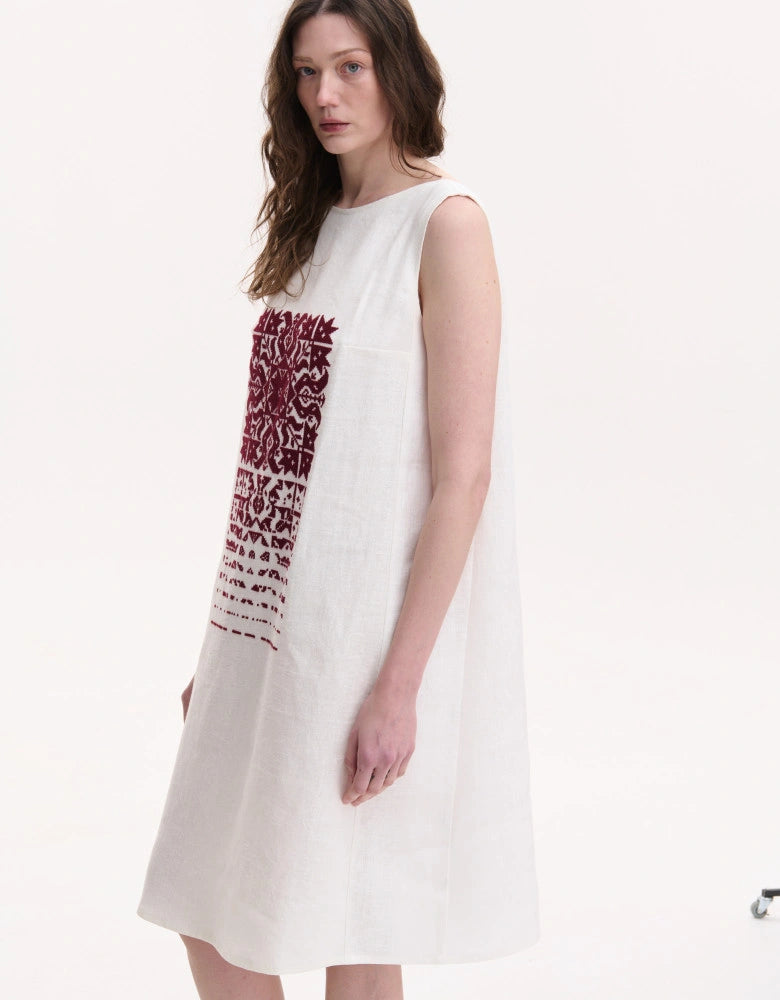 Falling Star Embroidered Linen Dress — Burgundy