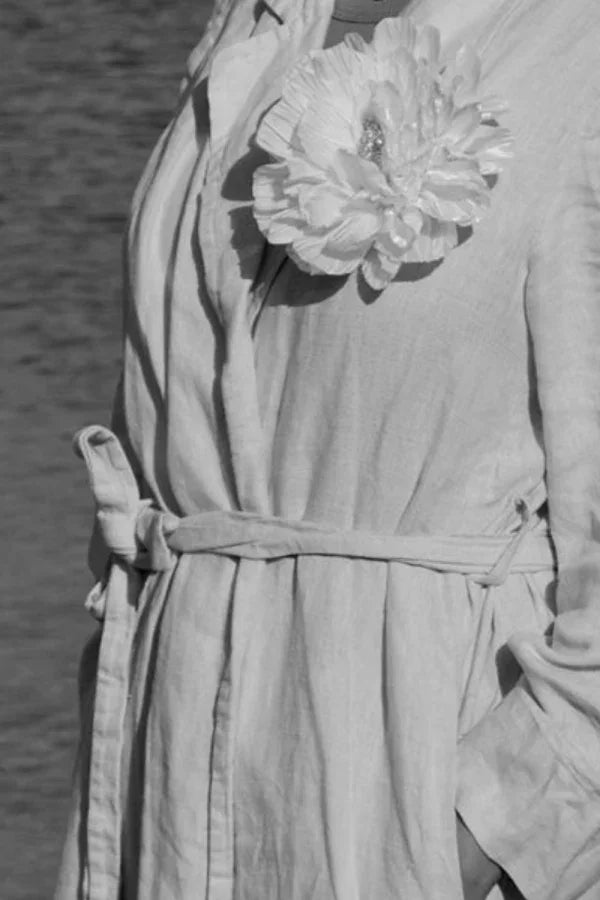Brosa Floare Paris Alb