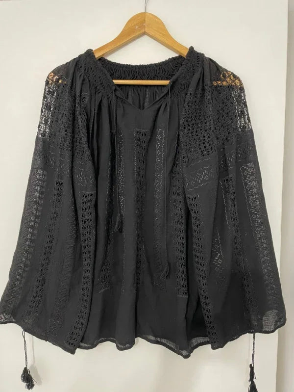 Authentic handmade Romanian blouse, black, hand-embroidered – embroidery detail